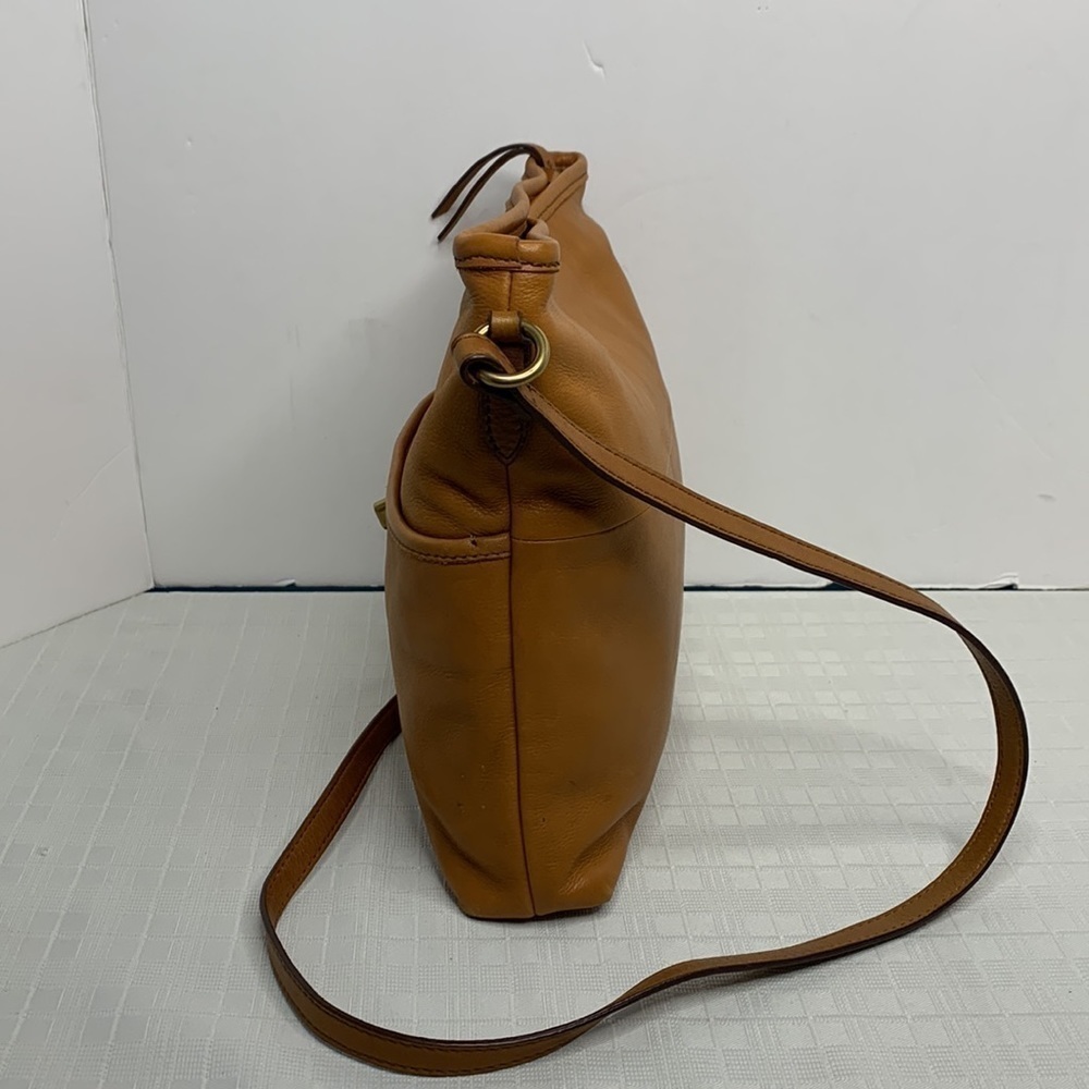 Margot Tan whiskey Leather turnlock crossbodybag - Picture 2 of 9